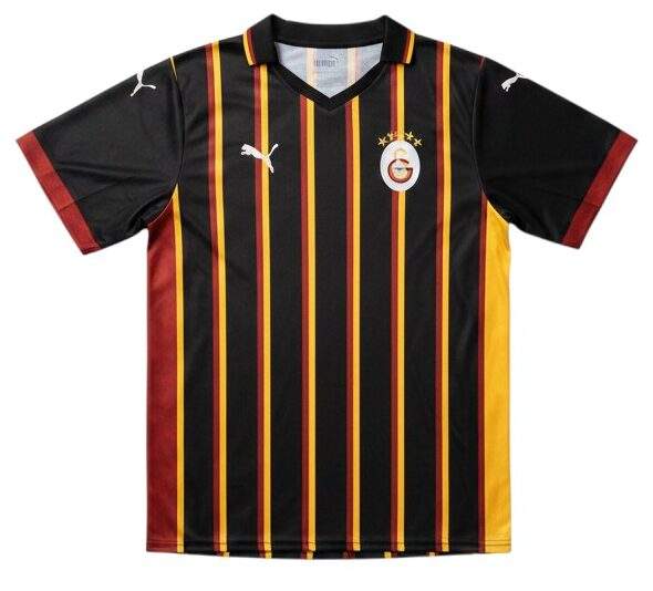 GS Siyah Şeritli Forma