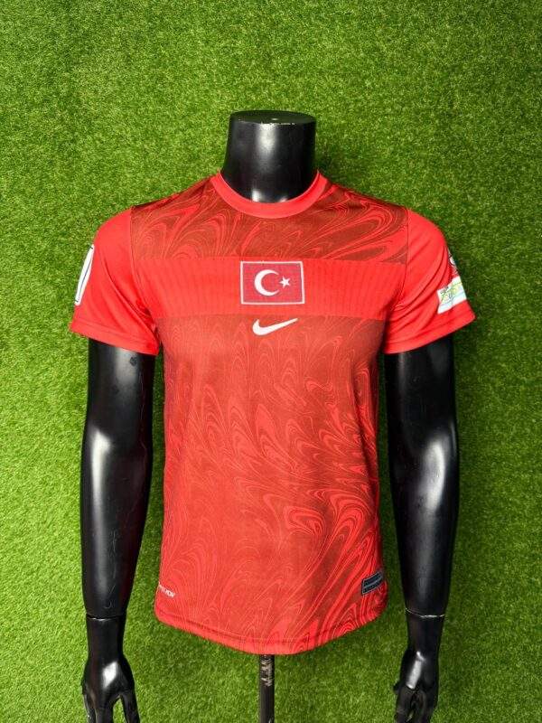 TR ÖZEL KIRMIZI FORMA